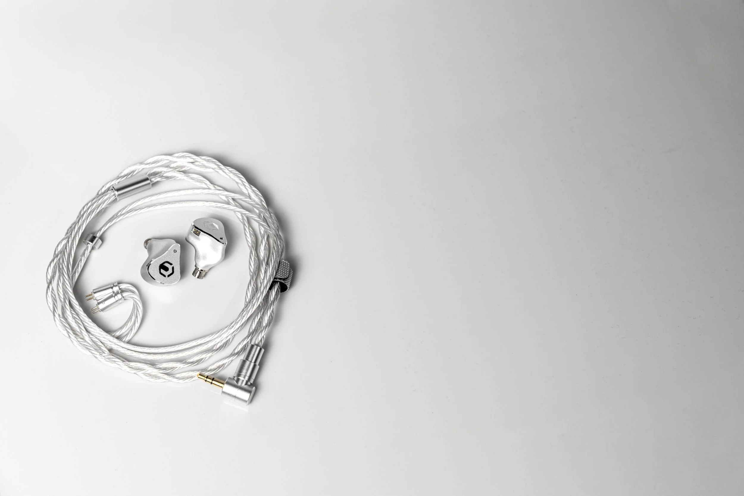 CrinEar Reference | World's Flattest IEMs